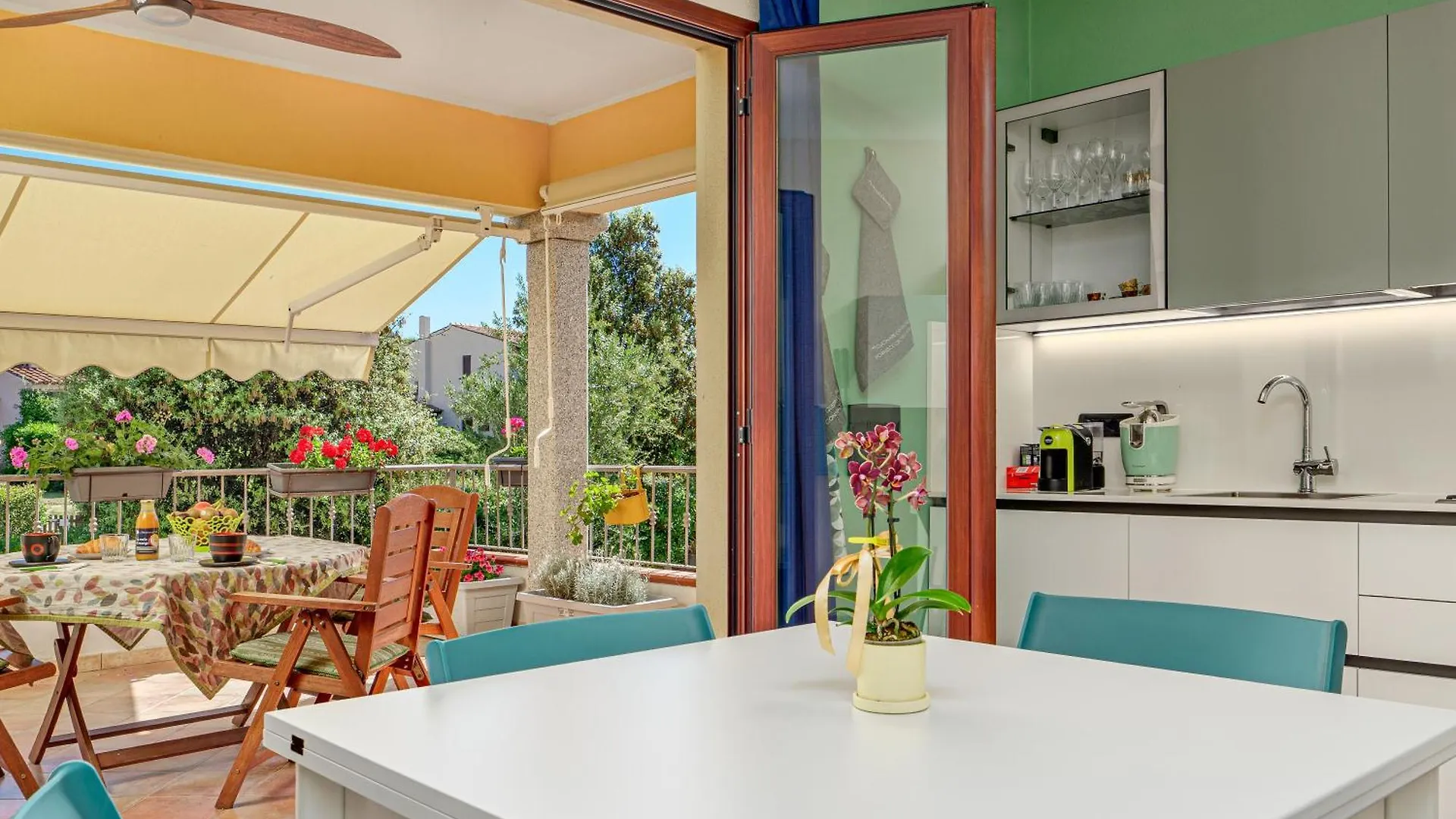 Agata Verde Con Terrazza E Giardino ポルト・オッティオル イタリア